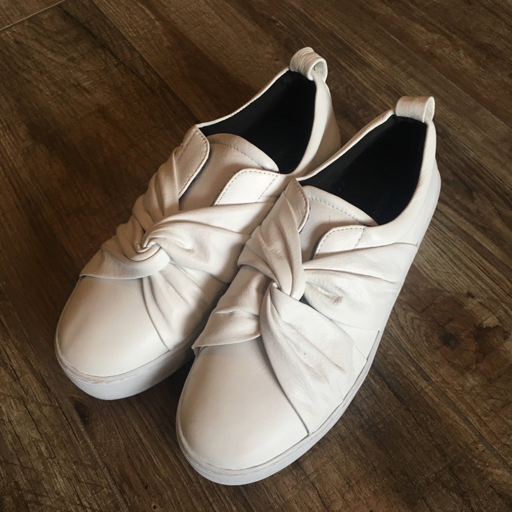 Rebecca Minkoff “Nicole” knotted leather shoes - Picture 5 of 8